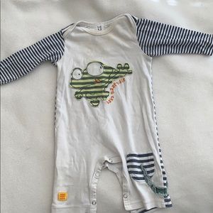 Naartjie jumpsuit with striped frog patch